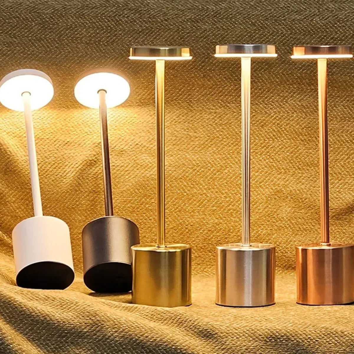 luminaria-abajur-de-mesa-led-allure-modernize-foto-luminarias-em-fundo-neutro