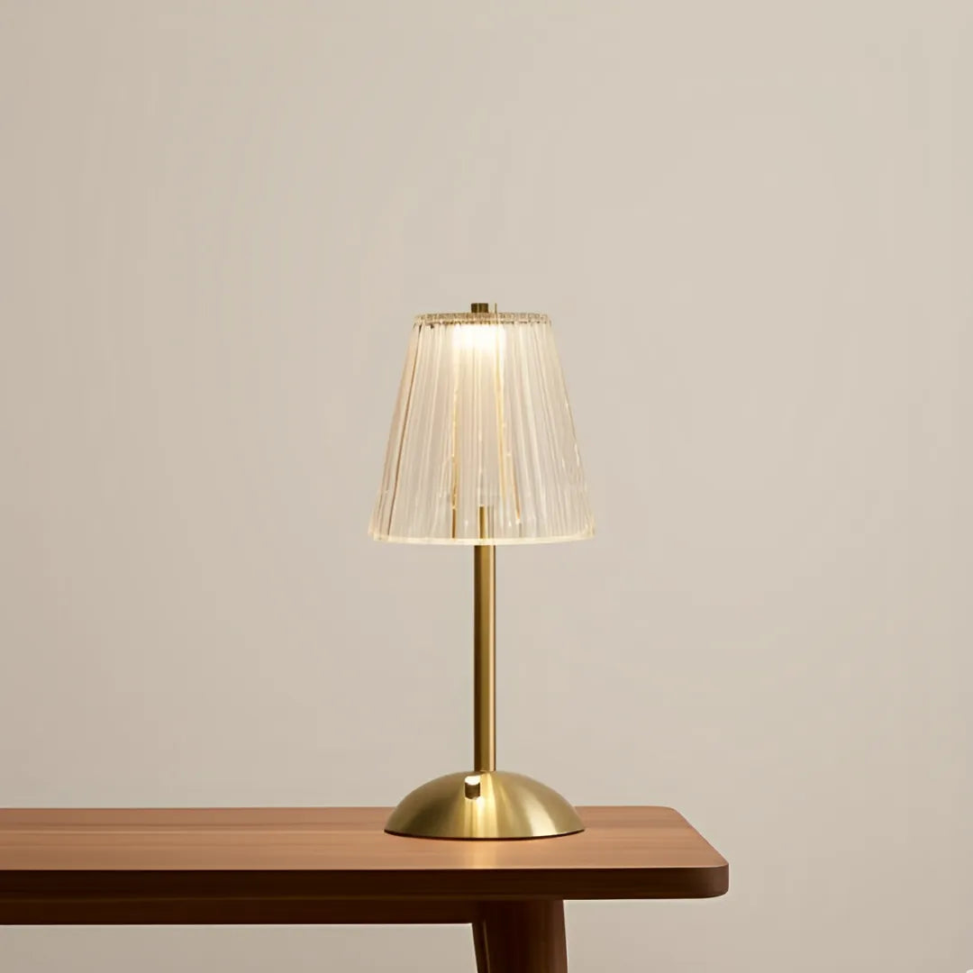 luminaria-abajur-de-mesa-led-cristal-retro-modernize-foto-abajur-de-mesa-em-fundo-neutro