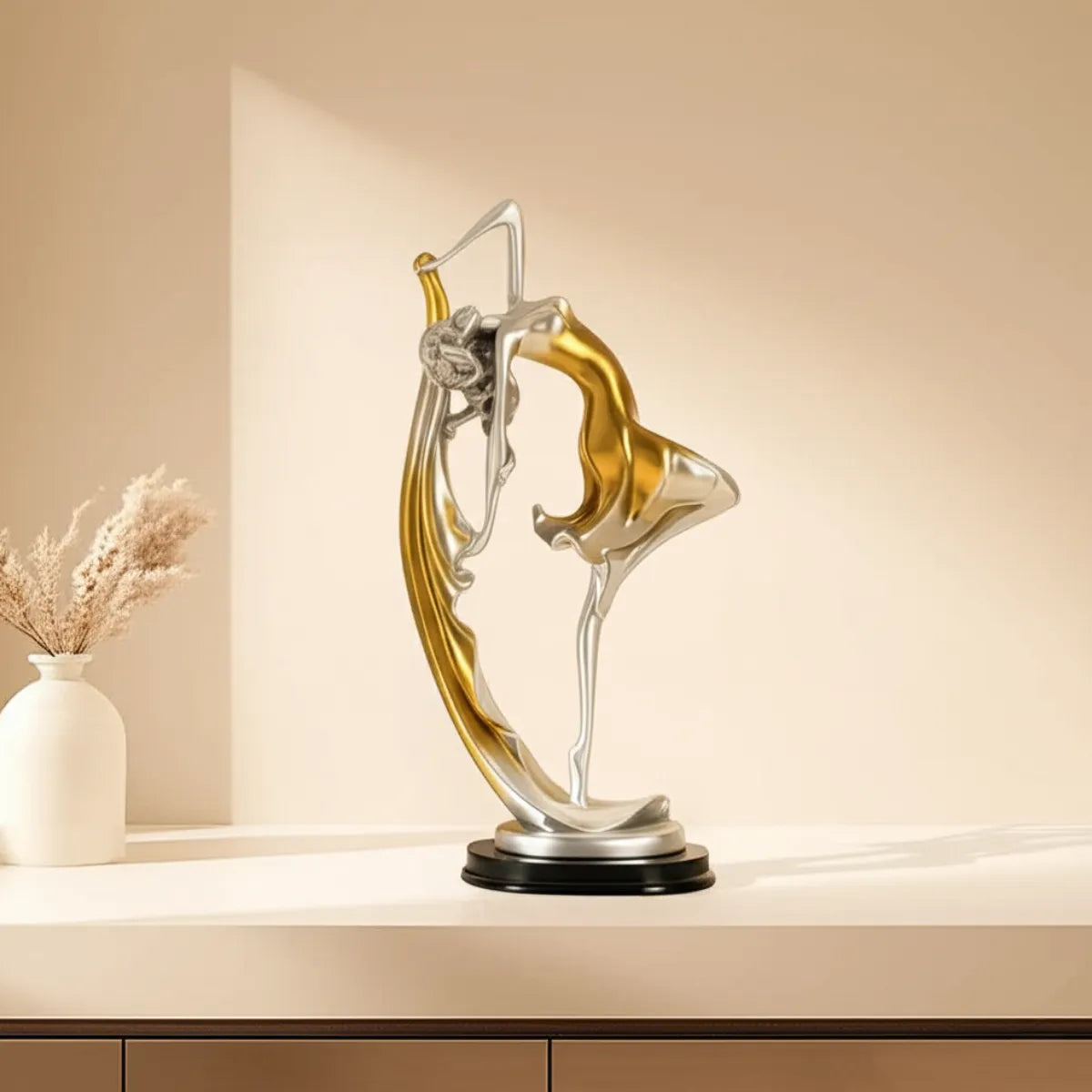 escultura-decorativa-bailarina-dourada-modernize-foto-estatua-sobre-armario-em-ambiente-claro