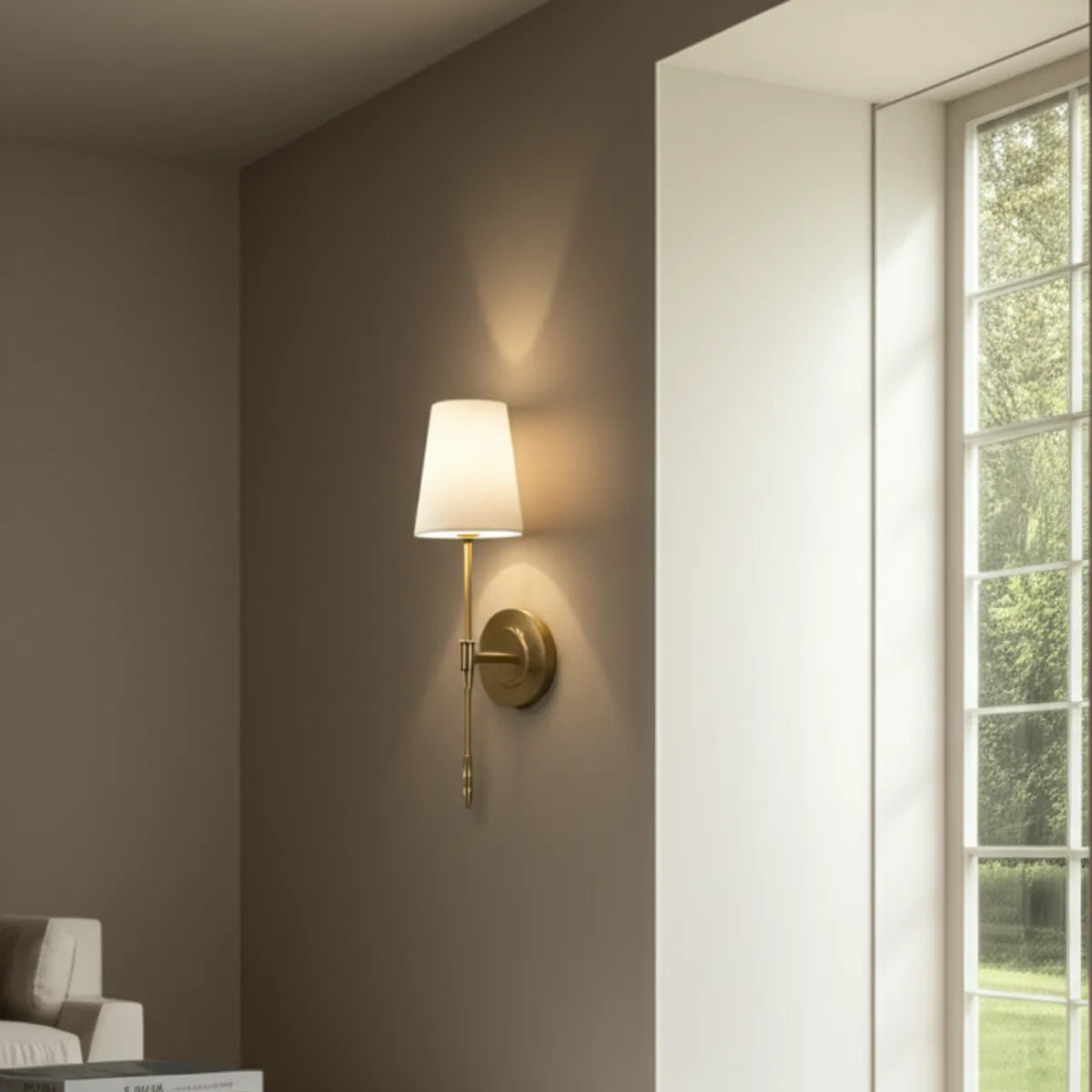 Luminaria-abajur-de-parede-arandela-led-versailles-modernize-foto-iluminando-ambiente-sofisticado-claro-neutro