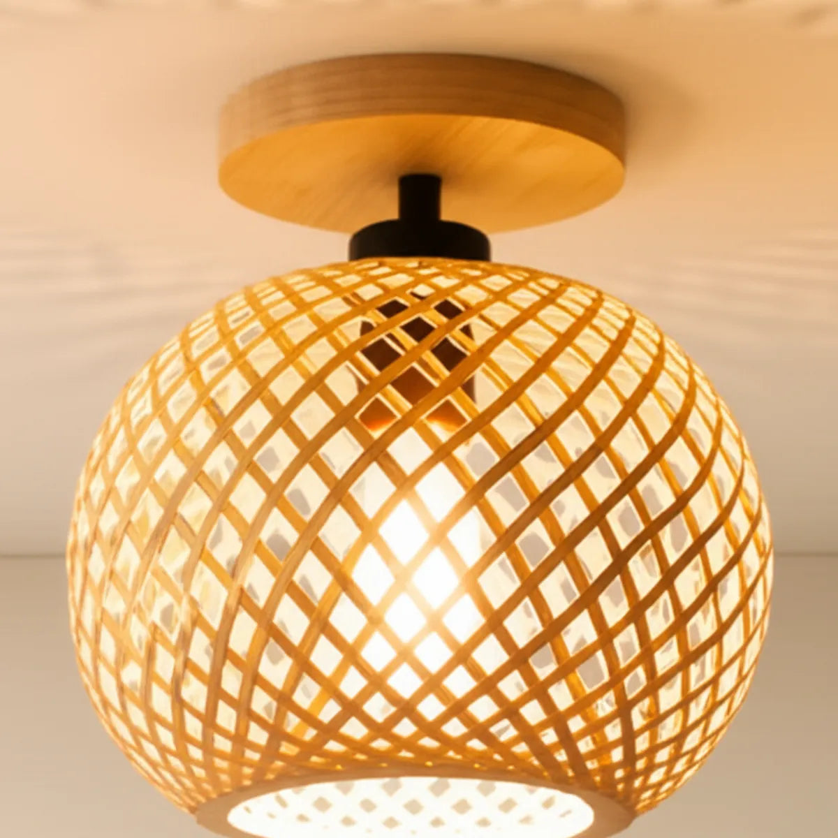 luminaria-de-teto-bambu-artesanal-modernize-foto-zoom-luminaria-de-bambu-fundo-bege